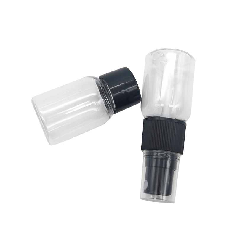 Flacon spray cu parfum transparent